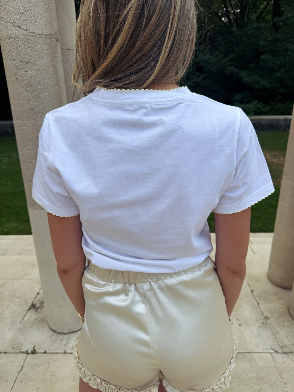 White Bow Lou T-Shirt yellow