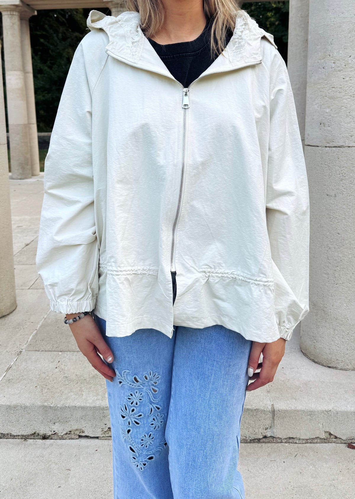 Light Beige Rainy Grace Jacket - dameskleding
