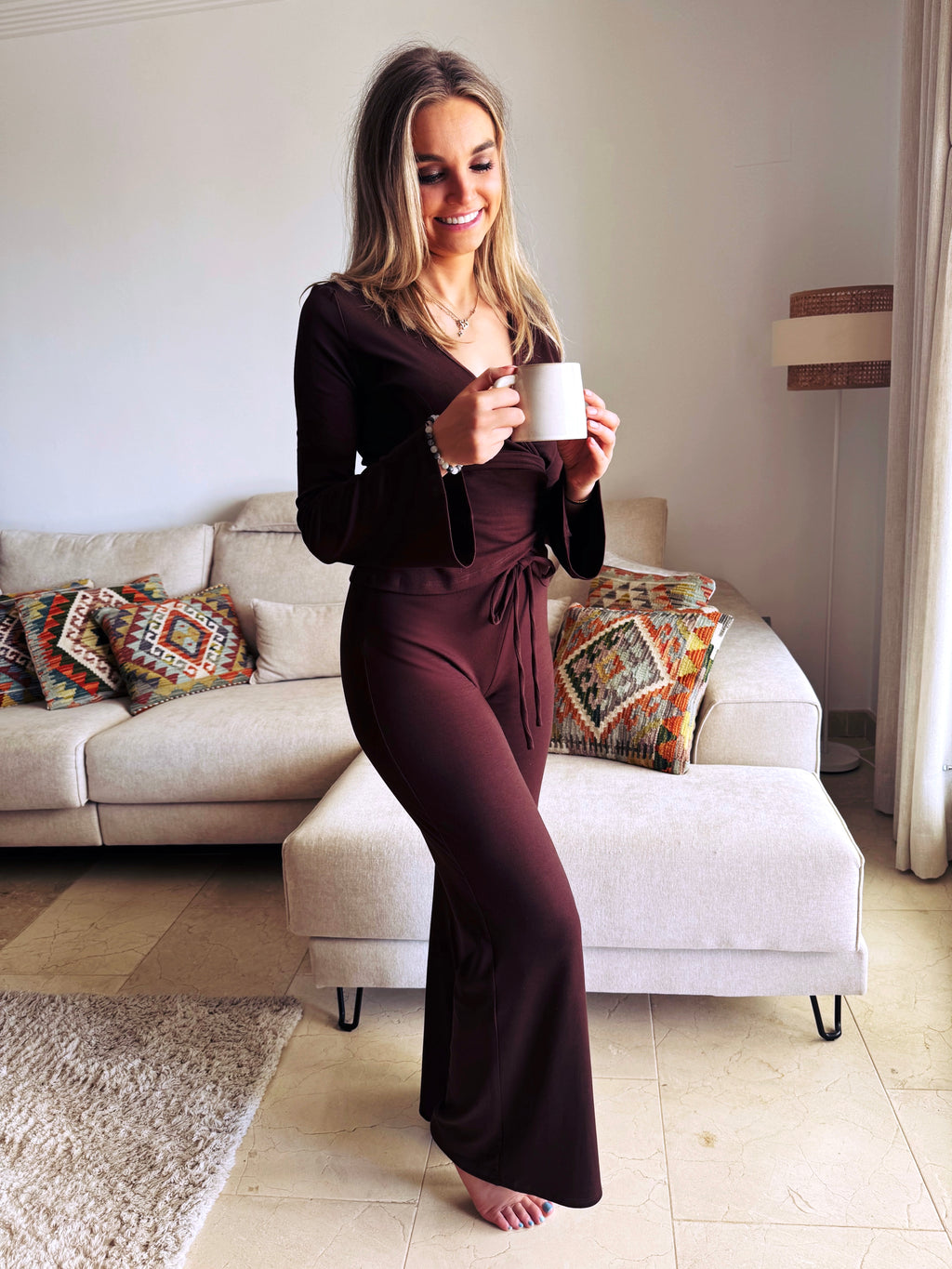 Chocolate Lena Loungeset – Damesloungwear – Gabianna Fashion