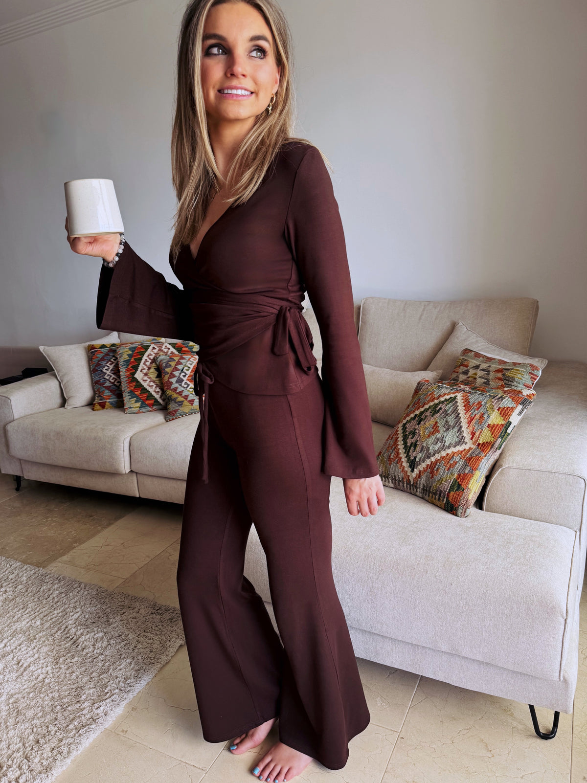 Chocolate Lena Loungeset – Damesloungwear – Gabianna Fashion