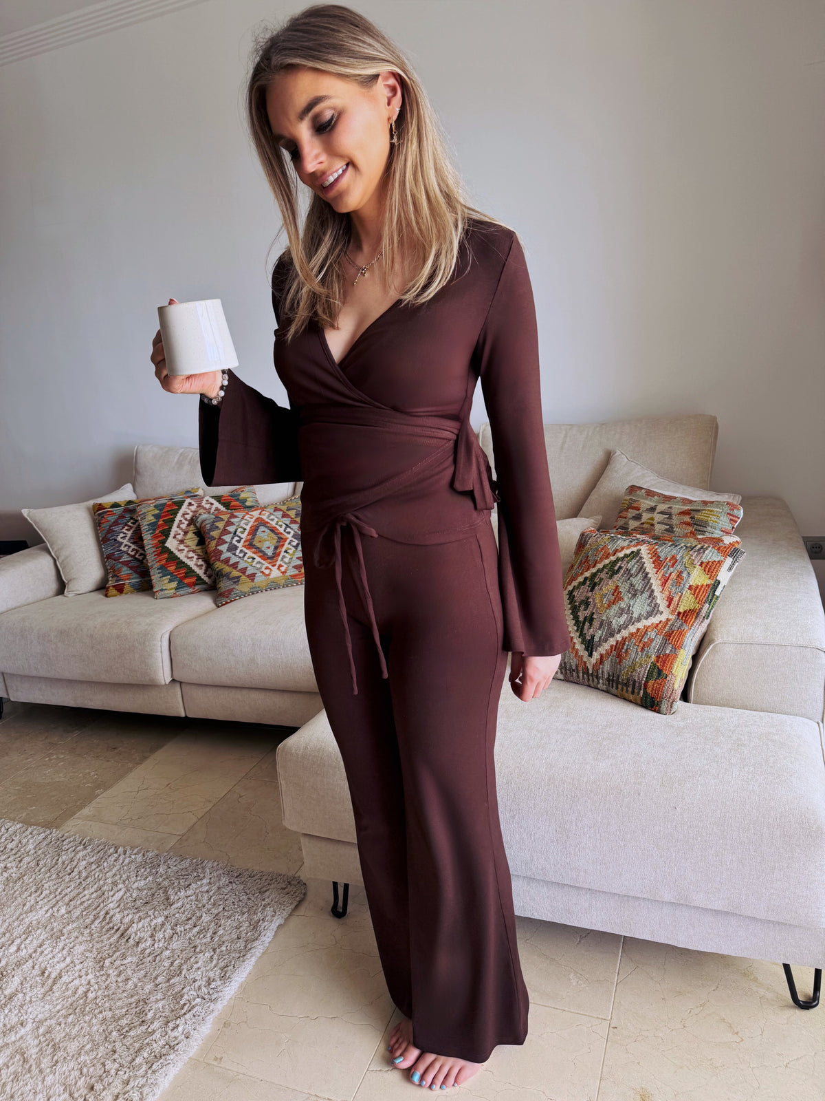 Chocolate Lena Loungeset – Damesloungwear – Gabianna Fashion