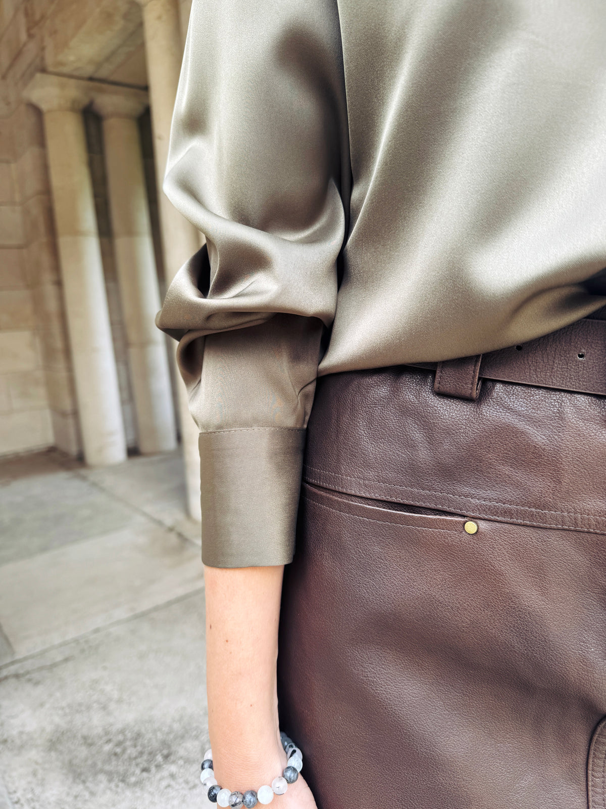 Khaki Véra Blouse - Damesbloes - Gabianna Fashion